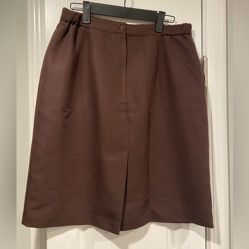 VTG Kathie Lee Size 12 Chocolate Brown Mini Skirt Comfort Waist Front Slit